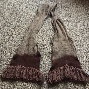 2/$12 3/$18 Hang n Hold wool blend scarf